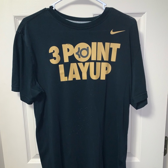 3 nike shirts 3 nike shirts